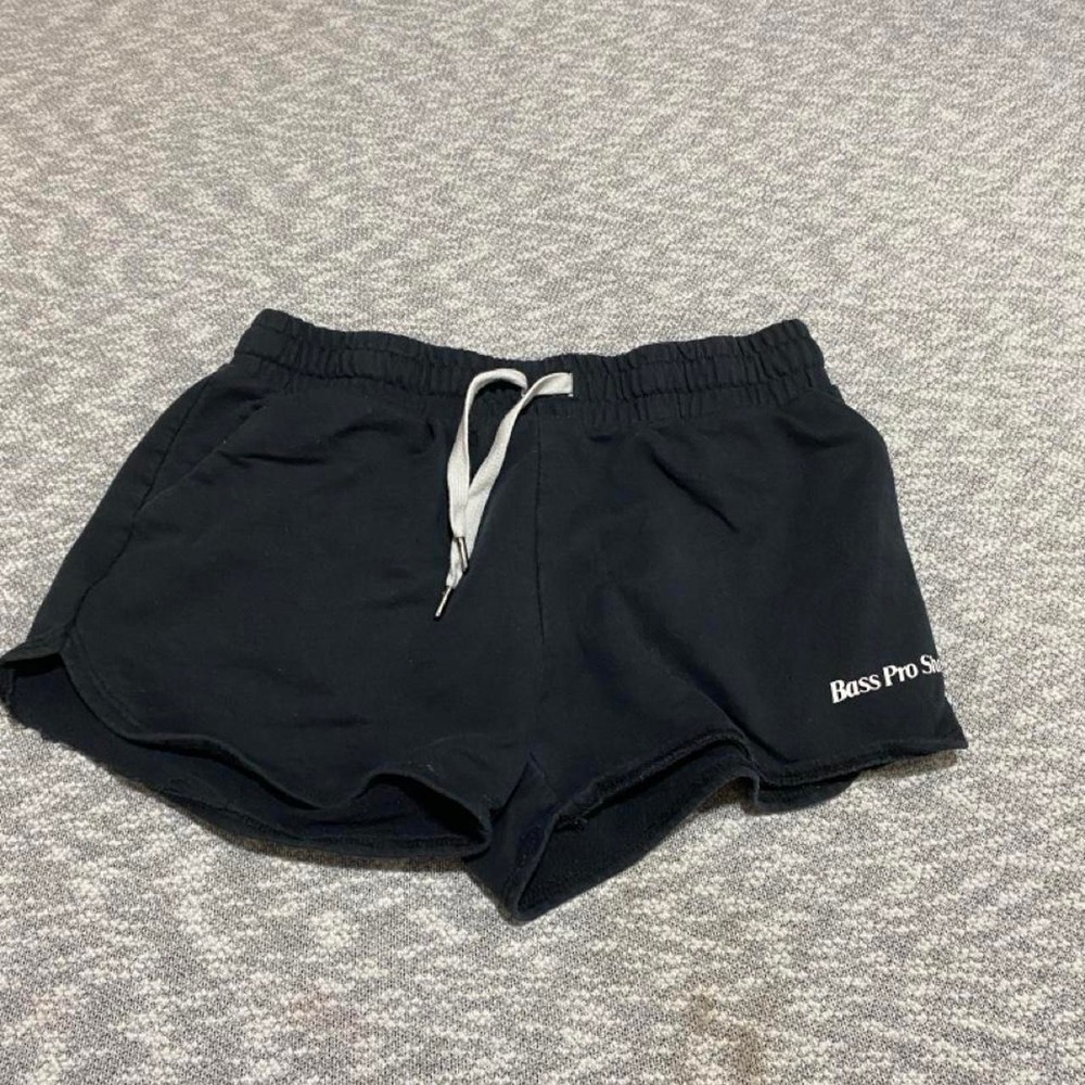 Bass Pro shops black shorts adjustable drawn string size S. SKU-B195